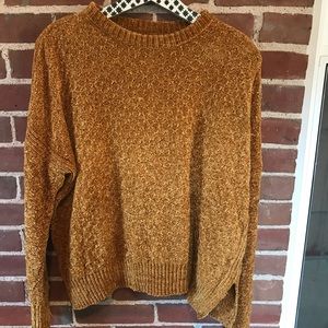 Pumpkin 🎃 colored knit sweater